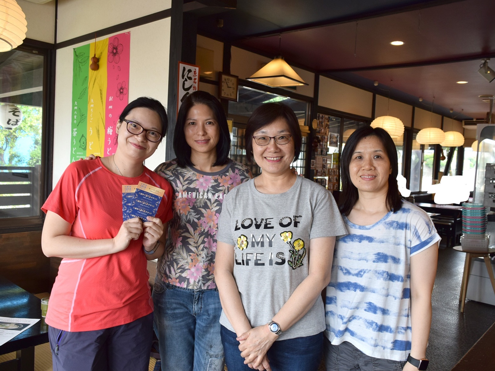 手打ちうどん体験　～香港からのお客様が来られました～