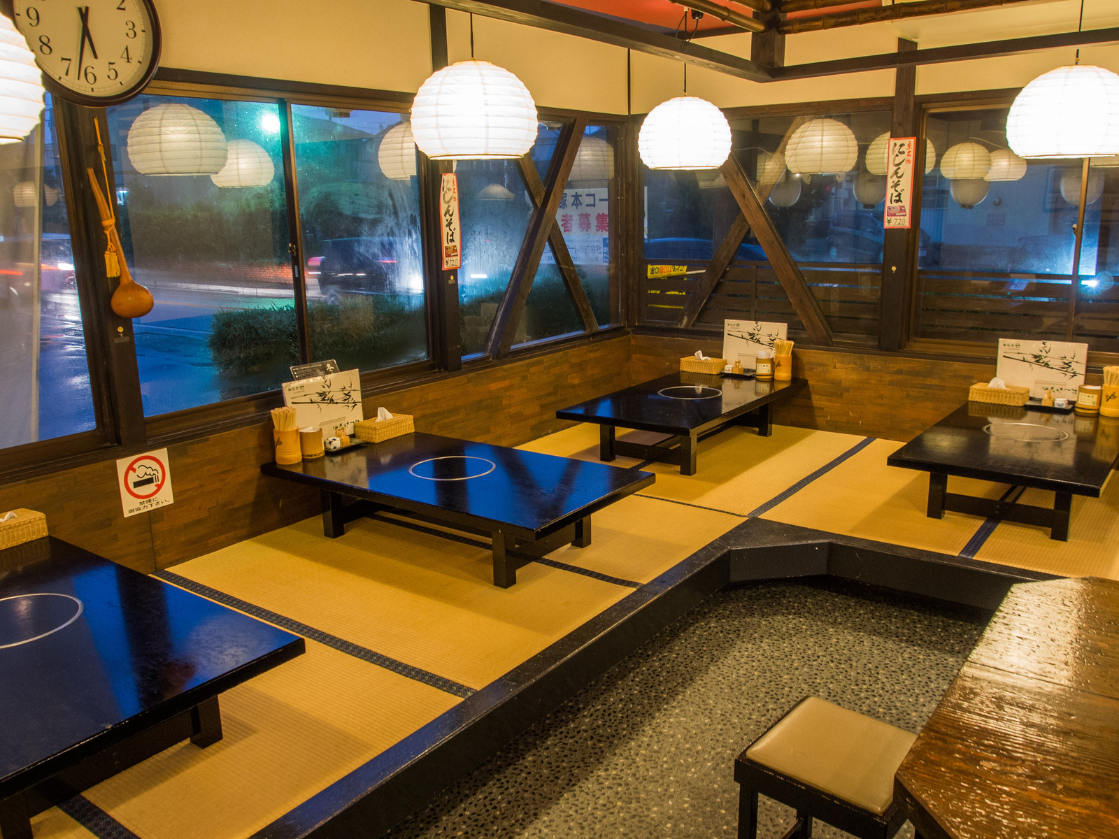 お盆は休まず営業させていただきます！